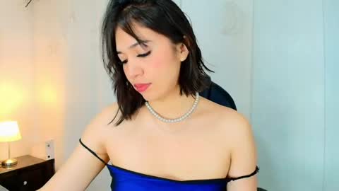  Lina Bedoya  online show from June 16, 12:17 pm