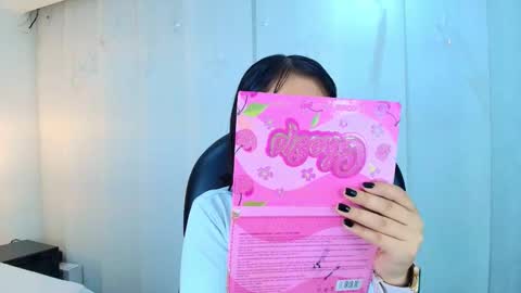  Lina Bedoya  online show from December 3, 11:45 am