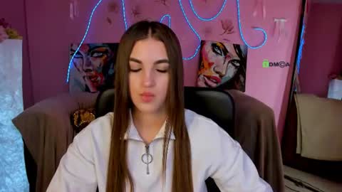 lina_fox12 online show from July 7, 2:53 pm