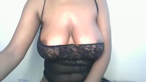 lina sexy58 online show from March 12, 1:36 pm