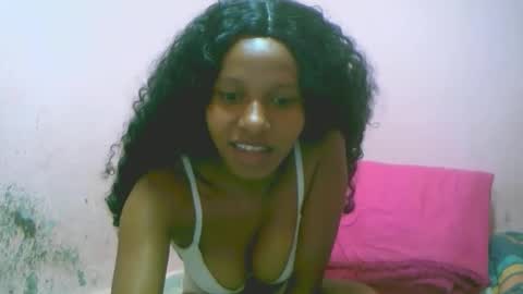 linah1123 online show from November 30, 7:07 pm