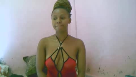 linah1123 online show from April 28, 7:01 am