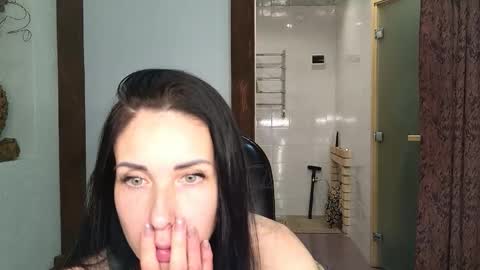 LinaLivee online show from November 21, 8:33 pm