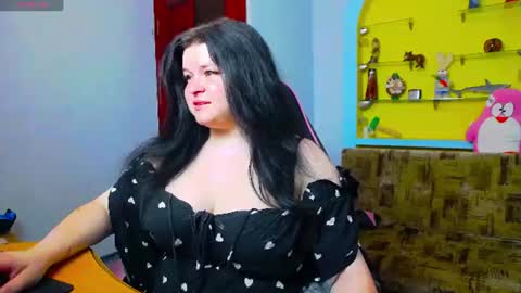 Lina online show from August 4, 6:41 am