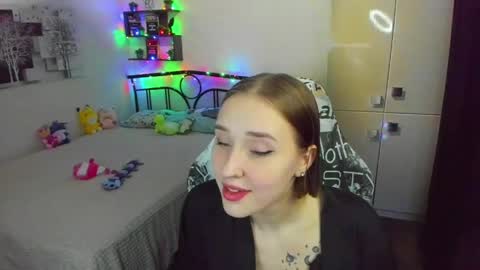 Lina online show from April 29, 9:31 pm