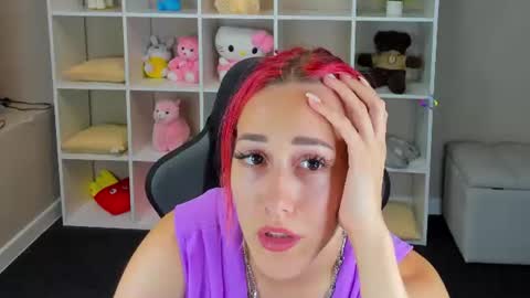 Linda online show from July 28, 3:21 pm