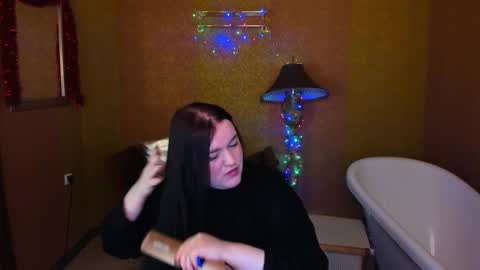 Linda online show from January 17, 4:42 am