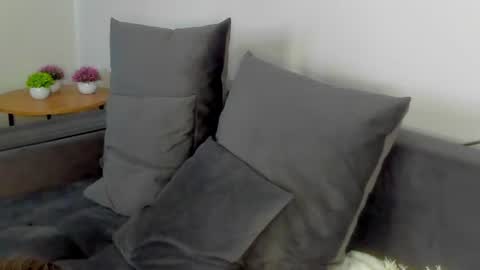 My real name is Olivia online show from June 14, 2:24 am