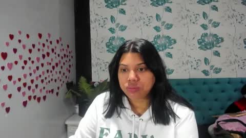 Snapshot of lindabreexlove chatting on January 26, 1:58 pm online show from January 26, 1:58 pm