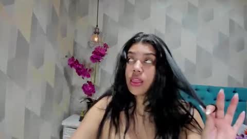 Snapshot of lindabreexlove chatting on October 8, 4:55 pm online show from October 8, 4:55 pm