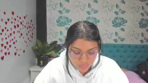 Snapshot of lindabreexlove chatting on February 28, 6:09 pm online show from February 28, 6:09 pm