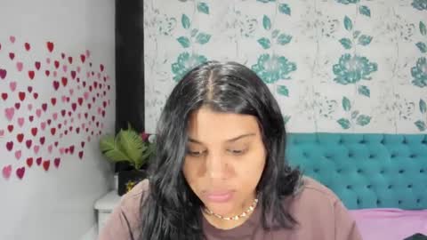 Snapshot of lindabreexlove chatting on February 8, 2:16 pm online show from February 8, 2:16 pm