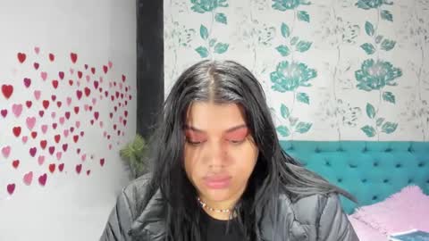 Snapshot of lindabreexlove chatting on March 3, 3:48 pm online show from March 3, 3:48 pm