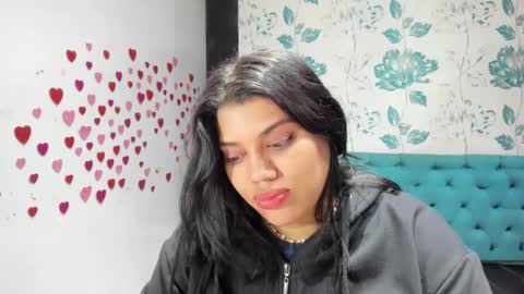 Snapshot of lindabreexlove chatting on March 7, 6:00 pm online show from March 7, 6:00 pm