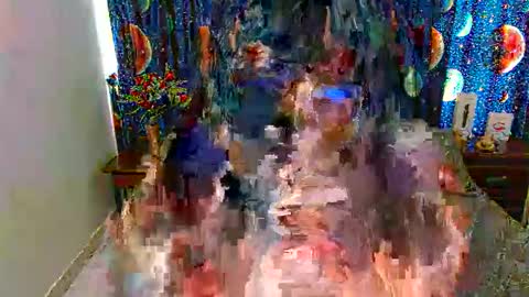 Lindsay online show from November 11, 7:55 pm