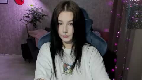 Lina online show from July 6, 8:19 am