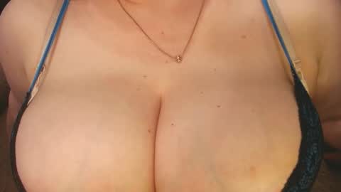 LIpsAddiction online show from March 17, 3:38 pm