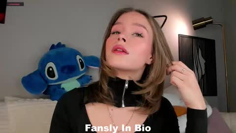 Lina online show from October 19, 1:07 am