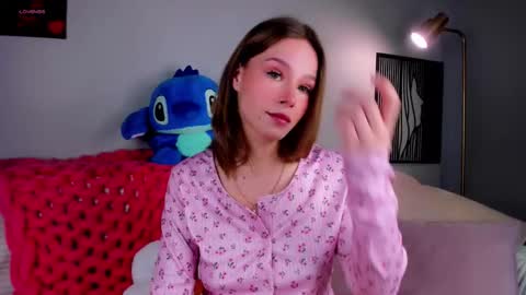 Lina online show from October 13, 1:19 am