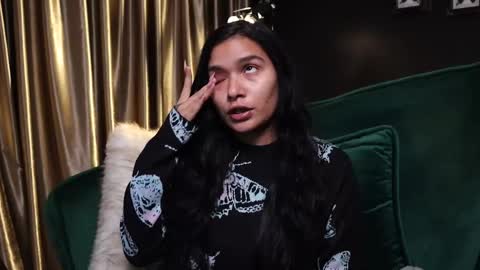 Lire online show from February 17, 4:20 am