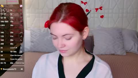 lisa_adamson online show from March 19, 4:33 pm