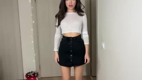 lisa_graham online show from November 12, 6:33 am