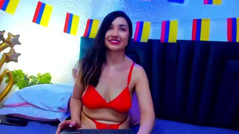 lisa white  online show from July 7, 12:13 am