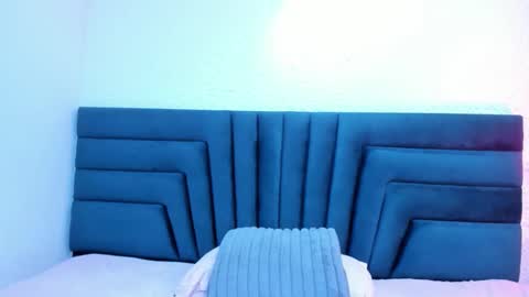 lisa white  online show from January 16, 3:35 am