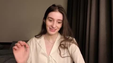 Lisa online show from April 2, 10:51 pm