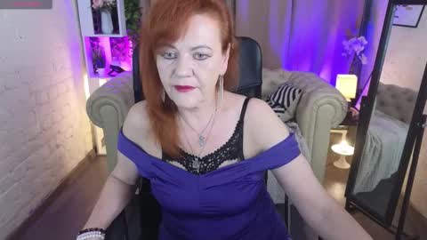 Snapshot of lisetmonro_ chatting on September 19, 2:16 pm Hellomy name is Liset online show from September 19, 2:16 pm