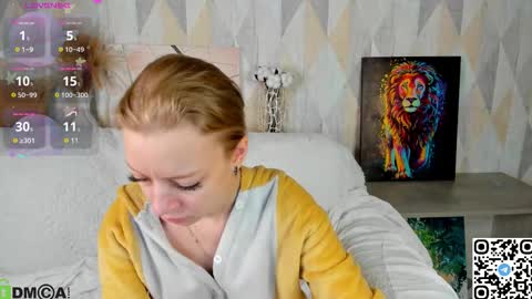 Snapshot of lissa_kitsune chatting on September 9, 8:25 am Lissa online show from September 9, 8:25 am