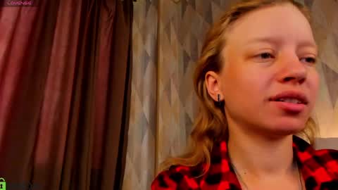 Lissa online show from June 8, 1:23 am