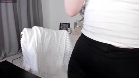 lissameoww online show from June 14, 2:24 am