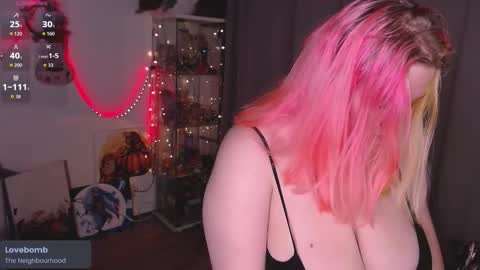 Lissa online show from February 5, 5:38 pm