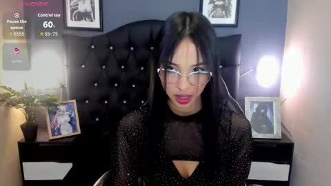 lissandra18 online show from November 4, 4:06 am