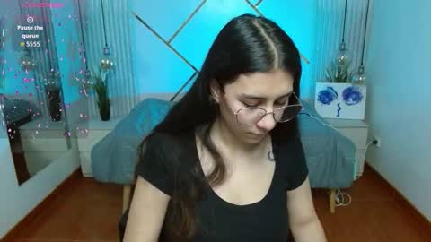 Lita online show from March 17, 2:43 pm