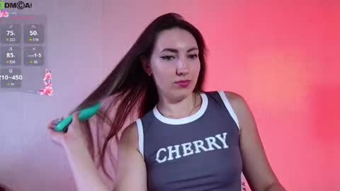 Tina online show from August 4, 2:56 pm