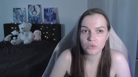 little__flowers online show from June 19, 10:08 am