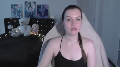 little__flowers online show from July 29, 7:19 am