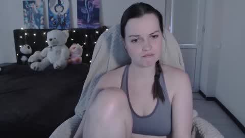 little__flowers online show from September 25, 8:57 am