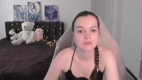 little__flowers online show from July 12, 8:04 am