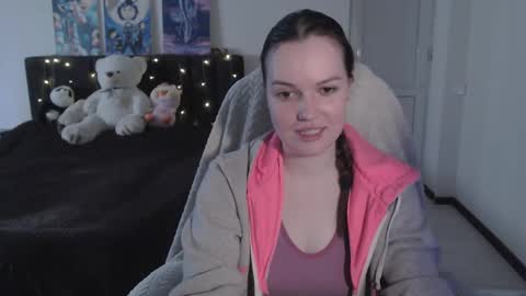 little__flowers online show from November 15, 8:26 am