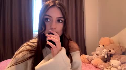 Snapshot of little_anioneta chatting on September 29, 2:05 am Catherine online show from September 29, 2:05 am