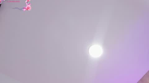    online show from December 15, 10:53 am