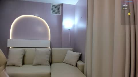 ANNI online show from October 14, 3:03 pm