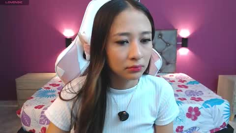 ASHLEY online show from March 18, 7:30 pm