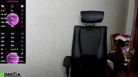 littleashleyy online show from March 6, 9:10 pm