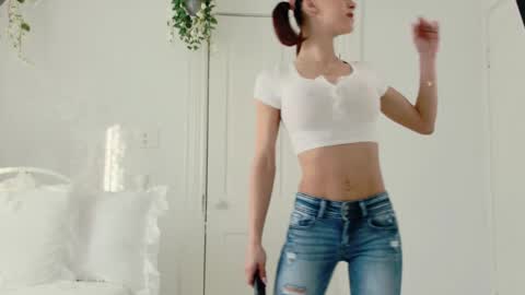 Snapshot of littlegreekflower chatting on February 22, 2:06 pm Audra A online show from February 22, 2:06 pm