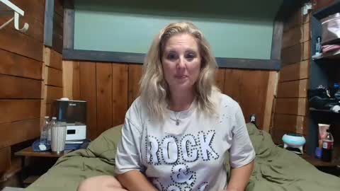 lisanixs online show from July 14, 12:22 am