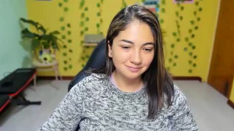 Mia  online show from March 22, 4:40 am